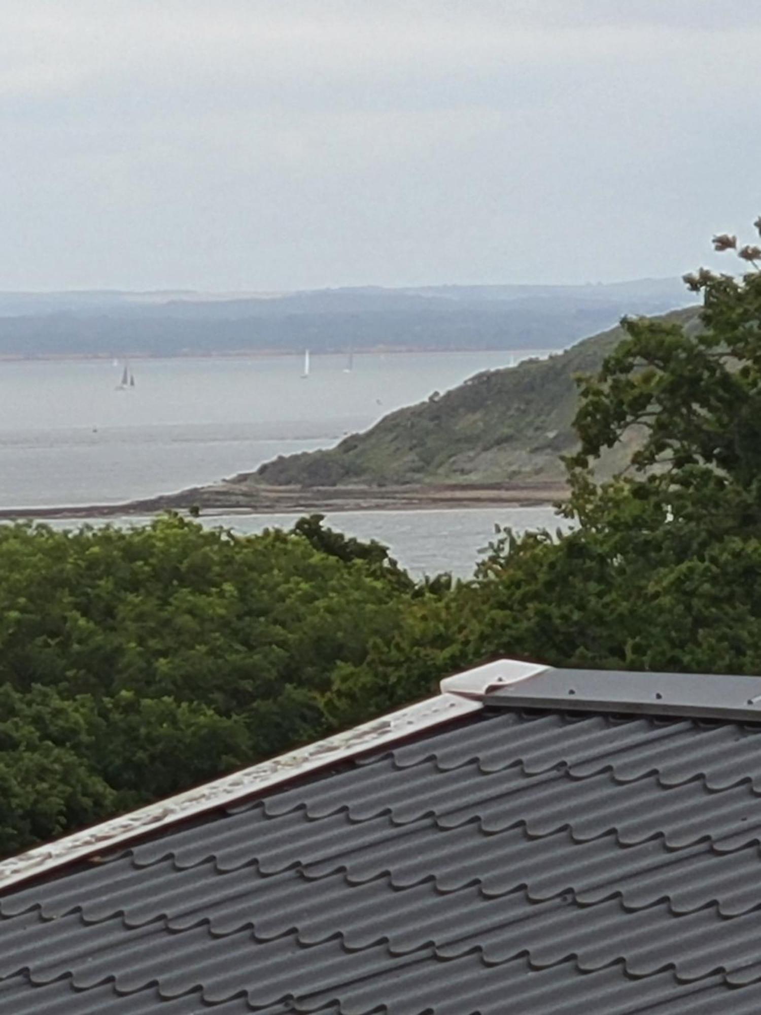 New Caravan, Isle Of White Sea View & Decking Thorness Bay Park Holiday home Porchfield (Isle of Wight)